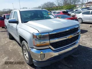 ✅ 2017 Chevrolet Silverado 1500 LT • VIN: 1GCRCREH9HZ291400 • Лот: 41864201. Опубликован ранее на IAAI с пробегом 61 893 миль. Бесплатный доступ к архиву аукционных продаж из США и подробный отчёт об истории автомобиля на DreamBid. Изображение 1.