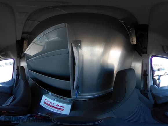 ✅ 2019 Ford Transit • VIN: 1FTYR2CM4KKB17963 • Lot: 43363538. Wystawiony na IAAI z przebiegiem 93 638 mil. Bezpłatny archiwum sprzedaży aukcyjnych z USA i szczegółowy raport historii pojazdu na DreamBid. Zdjęcie 19.