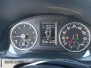 ✅ 2014 Volkswagen Tiguan S • VIN: WVGAV3AX2EW050613 • Lot: 43541966. Wystawiony na IAAI z przebiegiem 101 905 mil. Bezpłatny archiwum sprzedaży aukcyjnych z USA i szczegółowy raport historii pojazdu na DreamBid. Zdjęcie 7.