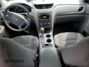 ✅ 2017 Chevrolet Traverse LS • VIN: 1GNKVFED6HJ221270 • Lot: 64547384. Wystawiony na Copart z przebiegiem Nie podano. Bezpłatny archiwum sprzedaży aukcyjnych z USA i szczegółowy raport historii pojazdu na DreamBid. Zdjęcie 8.