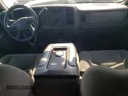 ✅ 2006 Chevrolet Silverado 2500HD LT1 • VIN: 1GCHC23D16F158311 • Лот: 72546204. Опубликован ранее на Copart с пробегом 208 534 миль. Бесплатный доступ к архиву аукционных продаж из США и подробный отчёт об истории автомобиля на DreamBid. Изображение 8.