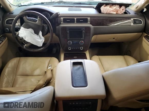 ✅ 2011 GMC Yukon Denali • VIN: 1GKS2EEFXBR288318 • Lot: 89721915. Listed on Copart with 201,766 mi. Free auction sales archive from the USA and detailed vehicle history report at DreamBid. Image 8.