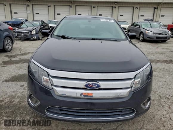 ✅ 2010 Ford Fusion Hybrid • VIN: 3FADP0L38AR324372 • Lot: 94102905. Listed on Copart with 124,591 mi. Free auction sales archive from the USA and detailed vehicle history report at DreamBid. Image 5.
