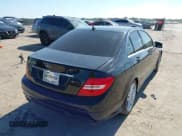 ✅ 2014 Mercedes-Benz C 250 Sport • VIN: WDDGF4HB3EG205312 • Lot: 42187909. Wystawiony na IAAI z przebiegiem 136 079 mil. Bezpłatny archiwum sprzedaży aukcyjnych z USA i szczegółowy raport historii pojazdu na DreamBid. Zdjęcie 4.