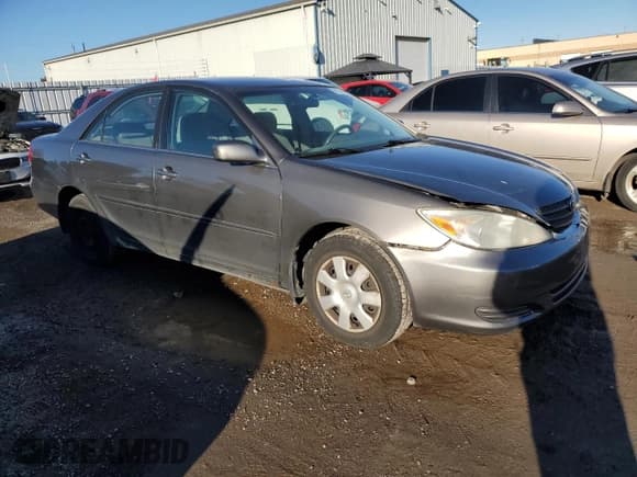 ✅ 2004 Toyota Camry LE • VIN: 4T1BE32K84U939157 • Лот: 91736785. Опубликован ранее на Copart с пробегом 260 312 миль. Бесплатный доступ к архиву аукционных продаж из США и подробный отчёт об истории автомобиля на DreamBid. Изображение 4.