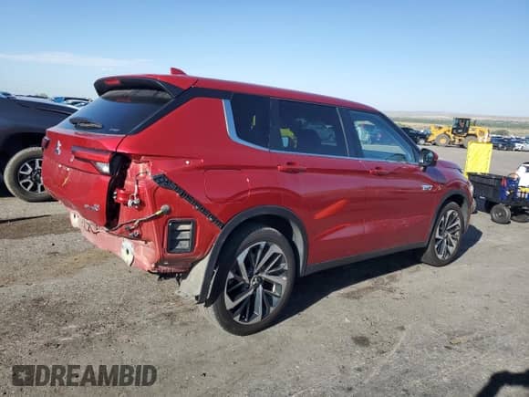 2024 Mitsubishi Outlander SE с VIN JA4T5VA98RZ064945, выставлен на аукционе Copart как лот 63733135 с пробегом 19 508 миль миль и Списание • Salvage title. История ставок и продаж доступна на DreamBid. Изображение 3.