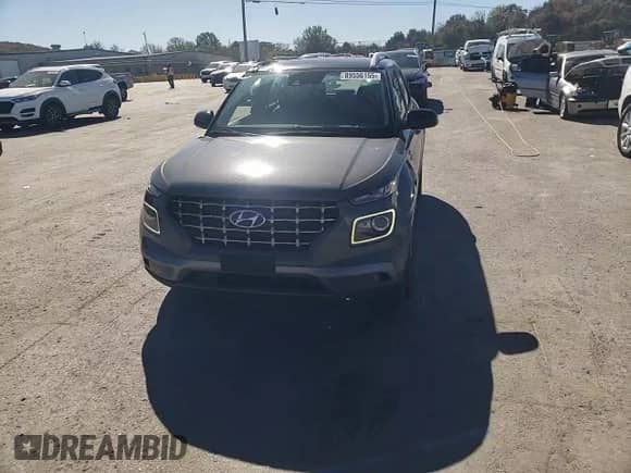 ✅ 2022 Hyundai Venue SEL • VIN: KMHRC8A33NU199692 • Lot: 89556155. Wystawiony na Copart z przebiegiem 66 976 mil. Bezpłatny archiwum sprzedaży aukcyjnych z USA i szczegółowy raport historii pojazdu na DreamBid. Zdjęcie 15.