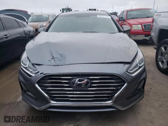 ✅ 2019 Hyundai Sonata SE • VIN: 5NPE24AF9KH803504 • Lot: 68781742. Listed on Copart with 57,229 mi. Free auction sales archive from the USA and detailed vehicle history report at DreamBid. Image 5.