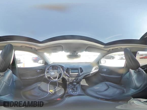 ✅ 2020 Jeep Cherokee Lux • VIN: 1C4PJMLN4LD656192 • Lot: 53385945. Wystawiony na Copart z przebiegiem 162 870 mil. Bezpłatny archiwum sprzedaży aukcyjnych z USA i szczegółowy raport historii pojazdu na DreamBid. Zdjęcie 13.