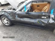 ✅ 1992 Mazda MX-5 Miata • VIN: JM1NA3516N1316235 • Lot: 43048999. Wystawiony na IAAI z przebiegiem 140 463 mil. Bezpłatny archiwum sprzedaży aukcyjnych z USA i szczegółowy raport historii pojazdu na DreamBid. Zdjęcie 6.