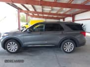 ✅ 2024 Ford Explorer Limited • VIN: 1FMSK8FHXRGA39340 • Lot: 42541569. Wystawiony na IAAI z przebiegiem 5 954 mil. Bezpłatny archiwum sprzedaży aukcyjnych z USA i szczegółowy raport historii pojazdu na DreamBid. Zdjęcie 14.