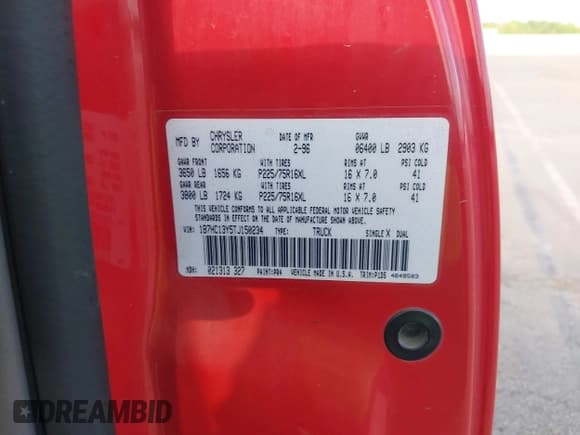 ✅ 1996 Dodge 1500 • VIN: 1B7HC13Y5TJ150234 • Lot: 42153245. Listed on IAAI with 133,226 mi. Free auction sales archive from the USA and detailed vehicle history report at DreamBid. Image 9.