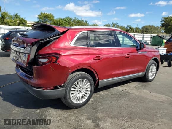✅ 2019 Lincoln Nautilus Standard • VIN: 2LMPJ6J94KBL41009 • Lot: 82875204. Listed on Copart with 31,424 mi. Free auction sales archive from the USA and detailed vehicle history report at DreamBid. Image 3.