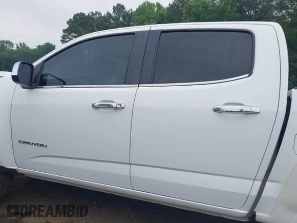 ✅ 2015 GMC Canyon 4WD SLT • VIN: 1GTG6CE34F1213456 • Лот: 42412224. Опубликован ранее на IAAI с пробегом 202 573 миль. Бесплатный доступ к архиву аукционных продаж из США и подробный отчёт об истории автомобиля на DreamBid. Изображение 15.