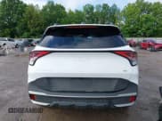 ✅ 2023 Kia Sportage X-Pro Prestige • VIN: 5XYK7CAF6PG135612 • Lot: 42244280. Listed on IAAI with 7,084 mi. Free auction sales archive from the USA and detailed vehicle history report at DreamBid. Image 17.