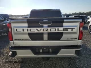 ✅ 2021 Chevrolet Silverado 1500 Custom • VIN: 1GCPWBEK0MZ320861 • Lot: 75819544. Wystawiony na Copart z przebiegiem 40 713 mil. Bezpłatny archiwum sprzedaży aukcyjnych z USA i szczegółowy raport historii pojazdu na DreamBid. Zdjęcie 6.