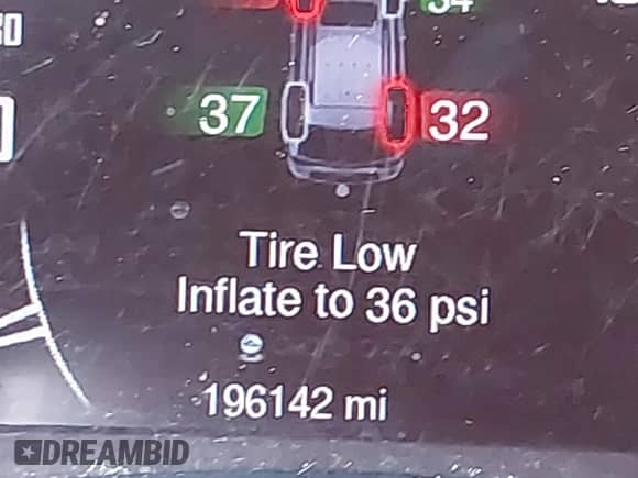 2015 Dodge Durango R/T z VIN 1C4SDHCT8FC759925, wystawiony jako IAAI lot #43089087 z przebiegiem 196 142 mil mil oraz . Historia ofert i sprzedaży dostępna na DreamBid. Obrazek 15.