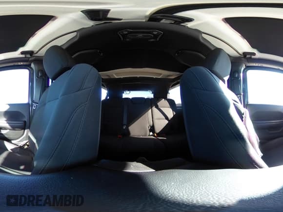 ✅ 2020 Jeep Wrangler Unlimited Sport S • VIN: 1C4HJXDG9LW328034 • Lot: 41808054. Wystawiony na IAAI z przebiegiem 48 781 mil. Bezpłatny archiwum sprzedaży aukcyjnych z USA i szczegółowy raport historii pojazdu na DreamBid. Zdjęcie 18.