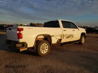 2024 Chevrolet Silverado 3500HD Work Truck с VIN 1GC4YSEY8RF271077, выставлен на аукционе Copart как лот 83349994 с пробегом 24 563 миль миль и Списание • Salvage title. История ставок и продаж доступна на DreamBid. Изображение 3.