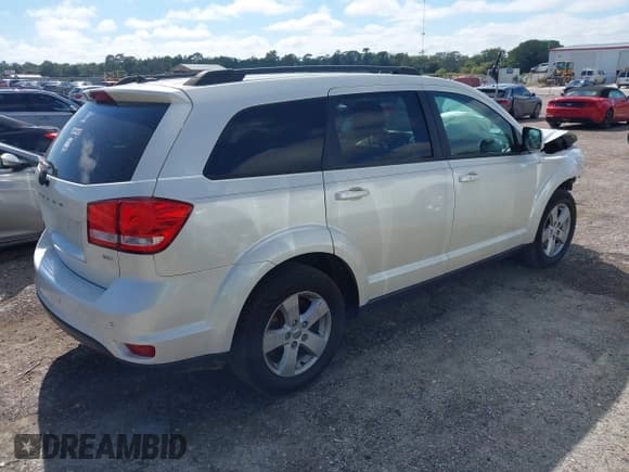 ✅ 2012 Dodge Journey SXT • VIN: 3C4PDCBB4CT368790 • Lot: 43561578. Listed on IAAI with 97,249 mi. Free auction sales archive from the USA and detailed vehicle history report at DreamBid. Image 4.