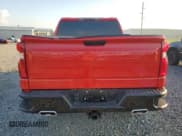 ✅ 2022 Chevrolet Silverado 1500 LT Trail Boss • VIN: 3GCUDFED0NG658781 • Lot: 74665864. Wystawiony na Copart z przebiegiem 13 963 mil. Bezpłatny archiwum sprzedaży aukcyjnych z USA i szczegółowy raport historii pojazdu na DreamBid. Zdjęcie 6.