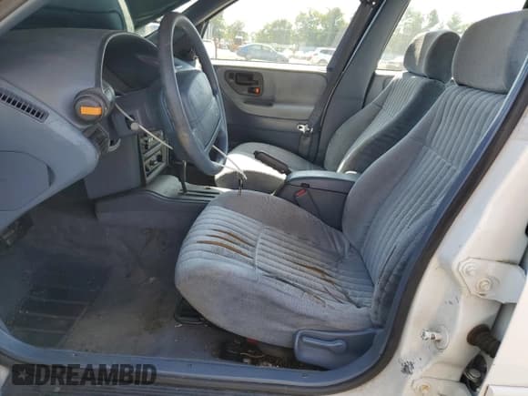 ✅ 1995 Chevrolet Corsica • VIN: 1G1LD5545SY244489 • Лот: 68728124. Опубликован ранее на Copart с пробегом 109 894 миль. Бесплатный доступ к архиву аукционных продаж из США и подробный отчёт об истории автомобиля на DreamBid. Изображение 7.