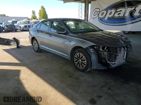 ✅ 2019 Volkswagen Jetta SEL • VIN: 3VWE57BU0KM065704 • Lot: 90298265. Wystawiony na Copart z przebiegiem 110 097 mil. Bezpłatny archiwum sprzedaży aukcyjnych z USA i szczegółowy raport historii pojazdu na DreamBid. Zdjęcie 14.