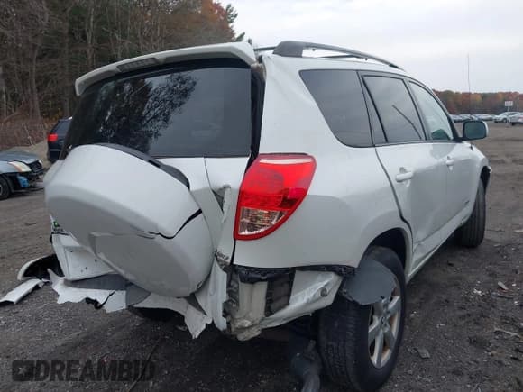 ✅ 2008 Toyota RAV4 Limited • VIN: JTMBK31V185067512 • Lot: 43600738. Listed on IAAI with 96,120 mi. Free auction sales archive from the USA and detailed vehicle history report at DreamBid. Image 4.