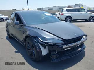 ✅ 2025 Tesla Model 3 Performance • VIN: 5YJ3E1ET7SF962162 • Lot: 42455165. Listed on IAAI with 2,452 mi. Free auction sales archive from the USA and detailed vehicle history report at DreamBid. Image 1.