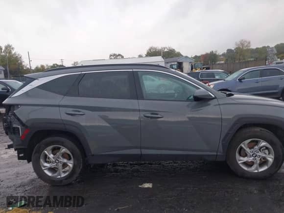 2024 Hyundai Tucson SEL with VIN 5NMJBCDE0RH326786, listed as a IAAI auction lot 43445281 with 36,500 mi miles and . Bid and sale history available at DreamBid. Image 13.