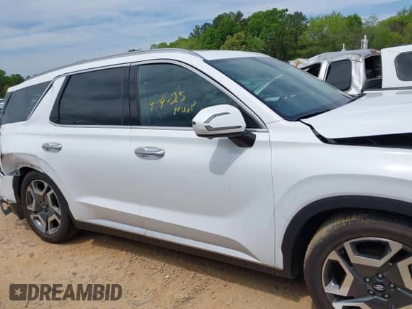 ✅ 2025 Hyundai Palisade Limited • VIN: KM8R54GEXSU843518 • Лот: 42043752. Размещён на IAAI с пробегом 4 330 миль миль. Получите бесплатный доступ к архиву аукционных продаж из США и посмотрите подробный отчёт об истории автомобиля на DreamBid. Изображение 13.