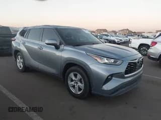 ✅ 2020 Toyota Highlander LE • VIN: 5TDZZRAH4LS013745 • Лот: 43588831. Опубликован ранее на IAAI с пробегом 11 685 миль. Бесплатный доступ к архиву аукционных продаж из США и подробный отчёт об истории автомобиля на DreamBid. Изображение 1.