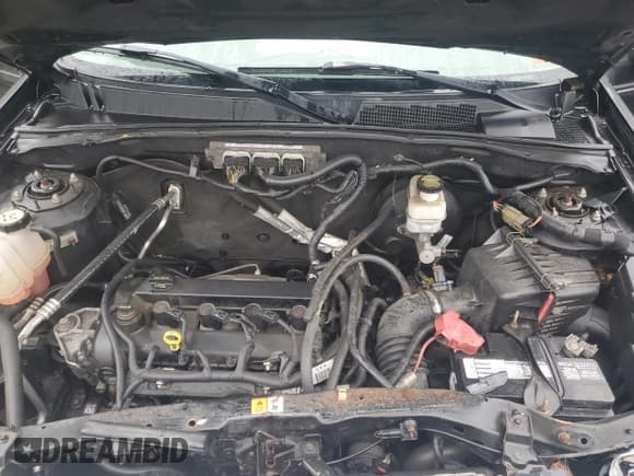 ✅ 2011 Ford Escape XLT • VIN: 1FMCU9D74BKB45042 • Лот: 93526295. Опубликован ранее на Copart с пробегом 147 171 миль. Бесплатный доступ к архиву аукционных продаж из США и подробный отчёт об истории автомобиля на DreamBid. Изображение 12.