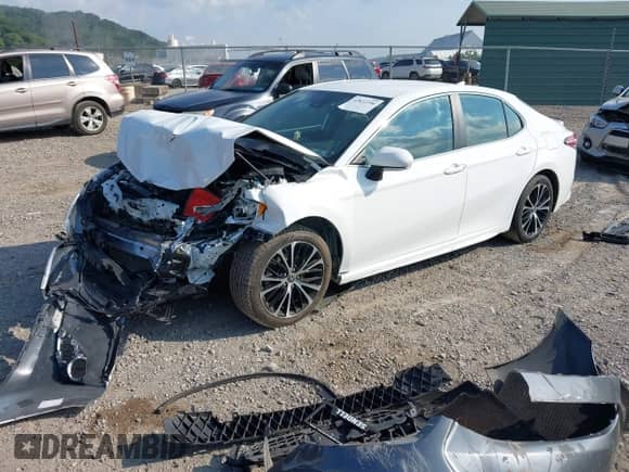 2020 Toyota Camry SE with VIN 4T1G11BK4LU006151, listed as a IAAI auction lot 42822206 with 51,453 mi miles and . Bid and sale history available at DreamBid. Image 2.