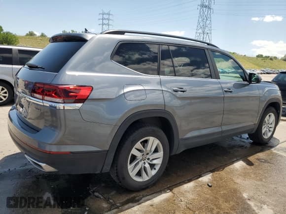 ✅ 2021 Volkswagen Atlas S • VIN: 1V2GP2CA9MC581074 • Lot: 61603295. Listed on Copart with 55,200 mi. Free auction sales archive from the USA and detailed vehicle history report at DreamBid. Image 3.