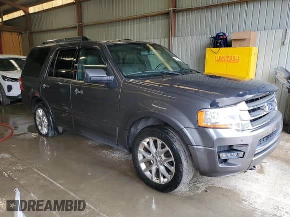 ✅ 2015 Ford Expedition Limited • VIN: 1FMJU2ATXFEF08383 • Lot: 84647945. Wystawiony na Copart z przebiegiem 149 738 mil. Bezpłatny archiwum sprzedaży aukcyjnych z USA i szczegółowy raport historii pojazdu na DreamBid. Zdjęcie 4.