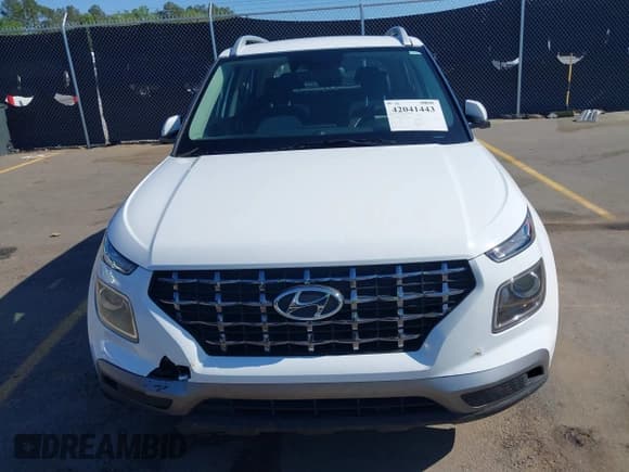 ✅ 2022 Hyundai Venue SEL • VIN: KMHRC8A33NU171505 • Lot: 42041443. Listed on IAAI with 37,908 mi. Free auction sales archive from the USA and detailed vehicle history report at DreamBid. Image 12.