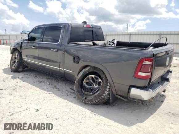 2019 Ram 1500 Limited z VIN 1C6SRFPT7KN690585, wystawiony jako Copart lot #62346455 z przebiegiem 80 049 mil mil oraz Szkoda całkowita • Salvage title. Historia ofert i sprzedaży dostępna na DreamBid. Obrazek 2.