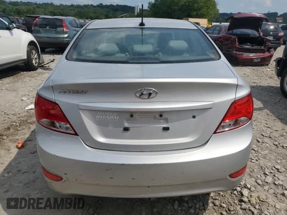 ✅ 2017 Hyundai Accent Value Edition • VIN: KMHCT4AE1HU345267 • Лот: 62653264. Опубликован ранее на Copart с пробегом 75 689 миль. Бесплатный доступ к архиву аукционных продаж из США и подробный отчёт об истории автомобиля на DreamBid. Изображение 6.