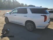 ✅ 2024 Hyundai Palisade Calligraphy • VIN: KM8R74GE1RU688085 • Лот: 82100884. Опубликован ранее на Copart с пробегом 16 958 миль. Бесплатный доступ к архиву аукционных продаж из США и подробный отчёт об истории автомобиля на DreamBid. Изображение 2.