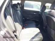 ✅ 2020 Hyundai Santa Fe Limited • VIN: 5NMS5CAA9LH291668 • Лот: 41993600. Опубликован ранее на IAAI с пробегом 43 857 миль. Бесплатный доступ к архиву аукционных продаж из США и подробный отчёт об истории автомобиля на DreamBid. Изображение 8.