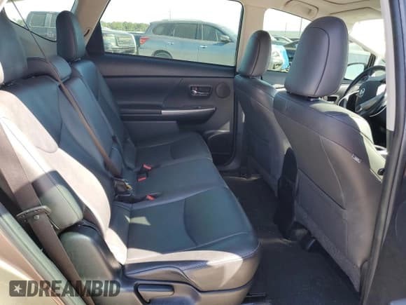 ✅ 2017 Toyota Prius Five • VIN: JTDZN3EU1HJ060042 • Lot: 92495765. Listed on Copart with 216,633 mi. Free auction sales archive from the USA and detailed vehicle history report at DreamBid. Image 10.