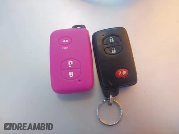 ✅ 2013 Toyota Prius Three • VIN: JTDKN3DU9D1631063 • Lot: 43547160. Listed on IAAI with 320,716 mi. Free auction sales archive from the USA and detailed vehicle history report at DreamBid. Image 11.