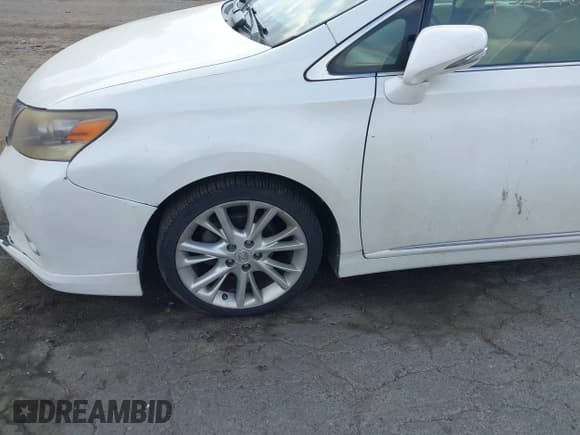 ✅ 2010 Lexus HS 250h Premium • VIN: JTHBB1BA1A2014492 • Lot: 43390649. Listed on IAAI with 249,080 mi. Free auction sales archive from the USA and detailed vehicle history report at DreamBid. Image 18.