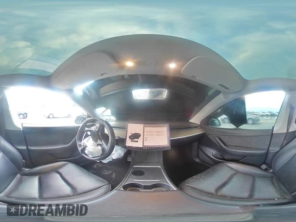 ✅ 2022 Tesla Model Y Performance • VIN: 7SAYGDEF7NF484490 • Lot: 86509665. Listed on Copart with 135,826 mi. Free auction sales archive from the USA and detailed vehicle history report at DreamBid. Image 16.