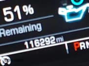 ✅ 2020 GMC Yukon XL SLT • VIN: 1GKS1GKC3LR161436 • Лот: 41546868. Опубликован ранее на IAAI с пробегом 116 292 миль. Бесплатный доступ к архиву аукционных продаж из США и подробный отчёт об истории автомобиля на DreamBid. Изображение 16.