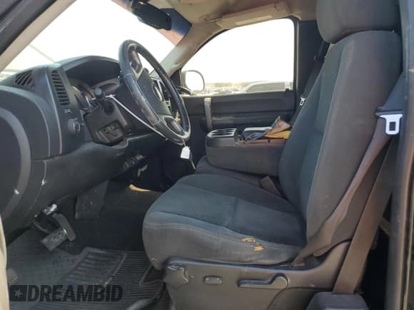 ✅ 2008 Chevrolet Silverado 1500 2LT • VIN: 2GCEC19J981181713 • Lot: 74697924. Wystawiony na Copart z przebiegiem 282 368 mil. Bezpłatny archiwum sprzedaży aukcyjnych z USA i szczegółowy raport historii pojazdu na DreamBid. Zdjęcie 7.