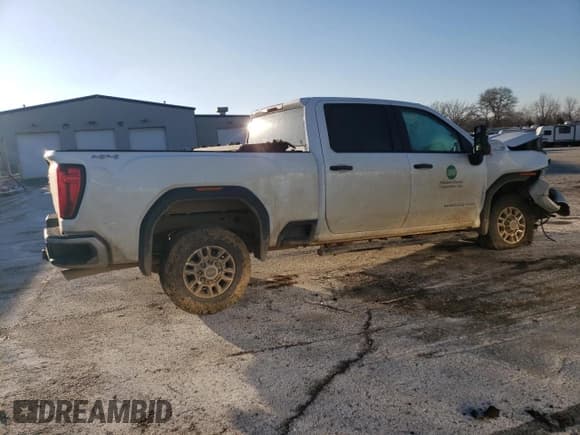 ✅ 2023 GMC Sierra 2500HD Pro • VIN: 1GT49LE75PF128532 • Lot: 41374195. Wystawiony na Copart z przebiegiem 89 600 mil. Bezpłatny archiwum sprzedaży aukcyjnych z USA i szczegółowy raport historii pojazdu na DreamBid. Zdjęcie 3.