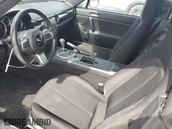 ✅ 2007 Mazda MX-5 Miata Sport • VIN: JM1NC25F270129678 • Лот: 56491385. Опубликован ранее на Copart с пробегом 65 685 миль. Бесплатный доступ к архиву аукционных продаж из США и подробный отчёт об истории автомобиля на DreamBid. Изображение 8.