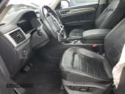 ✅ 2018 Volkswagen Atlas SEL Premium • VIN: 1V2NR2CA5JC578041 • Lot: 57315535. Listed on Copart with 79,858 mi. Free auction sales archive from the USA and detailed vehicle history report at DreamBid. Image 7.